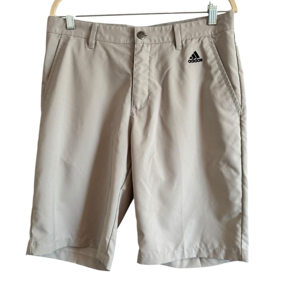 Adidas Golf Shorts Men's Size 32 Three Stripe Light Gray Athleisure Pockets